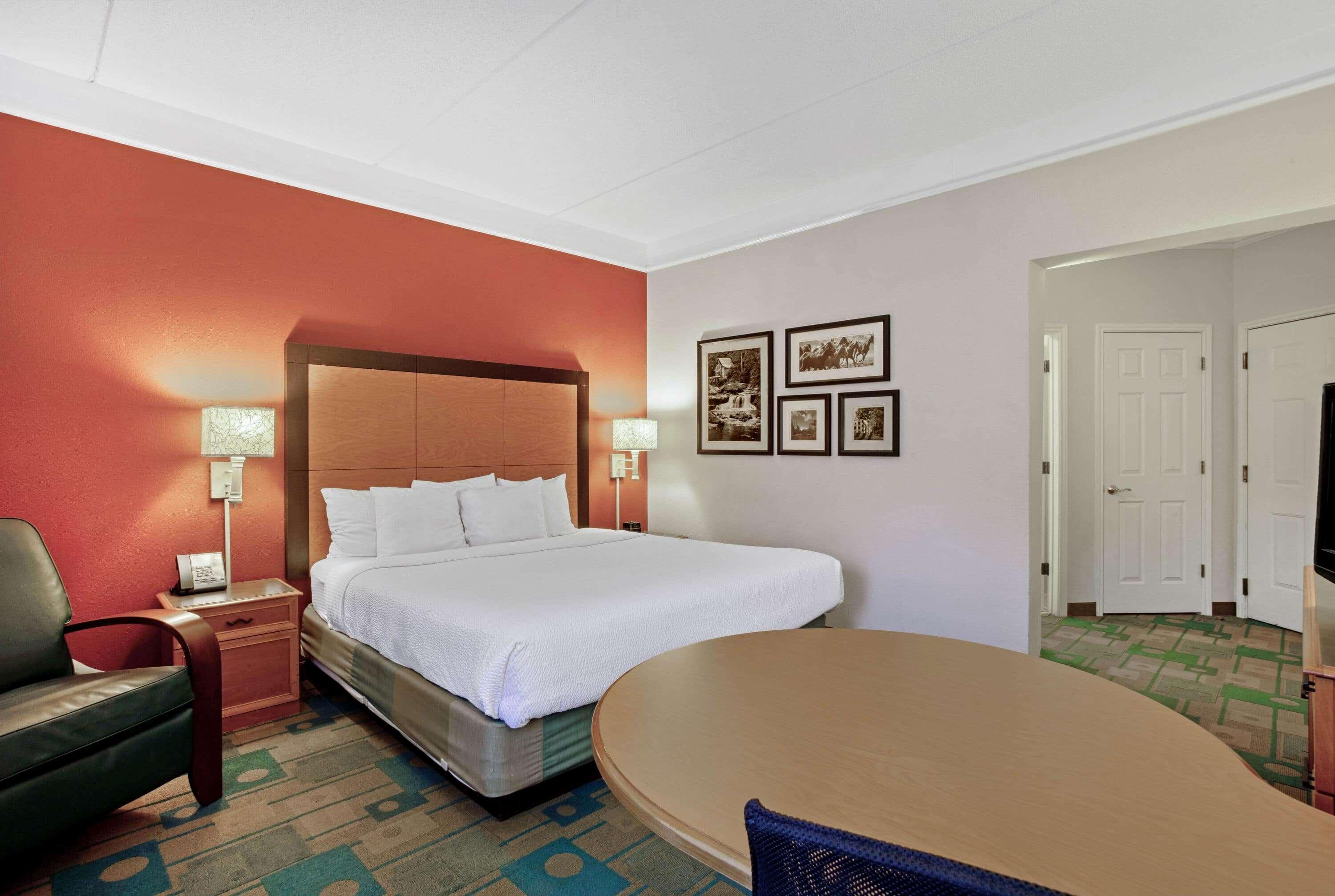 La Quinta By Wyndham Winston-Salem Hotell Exteriör bild