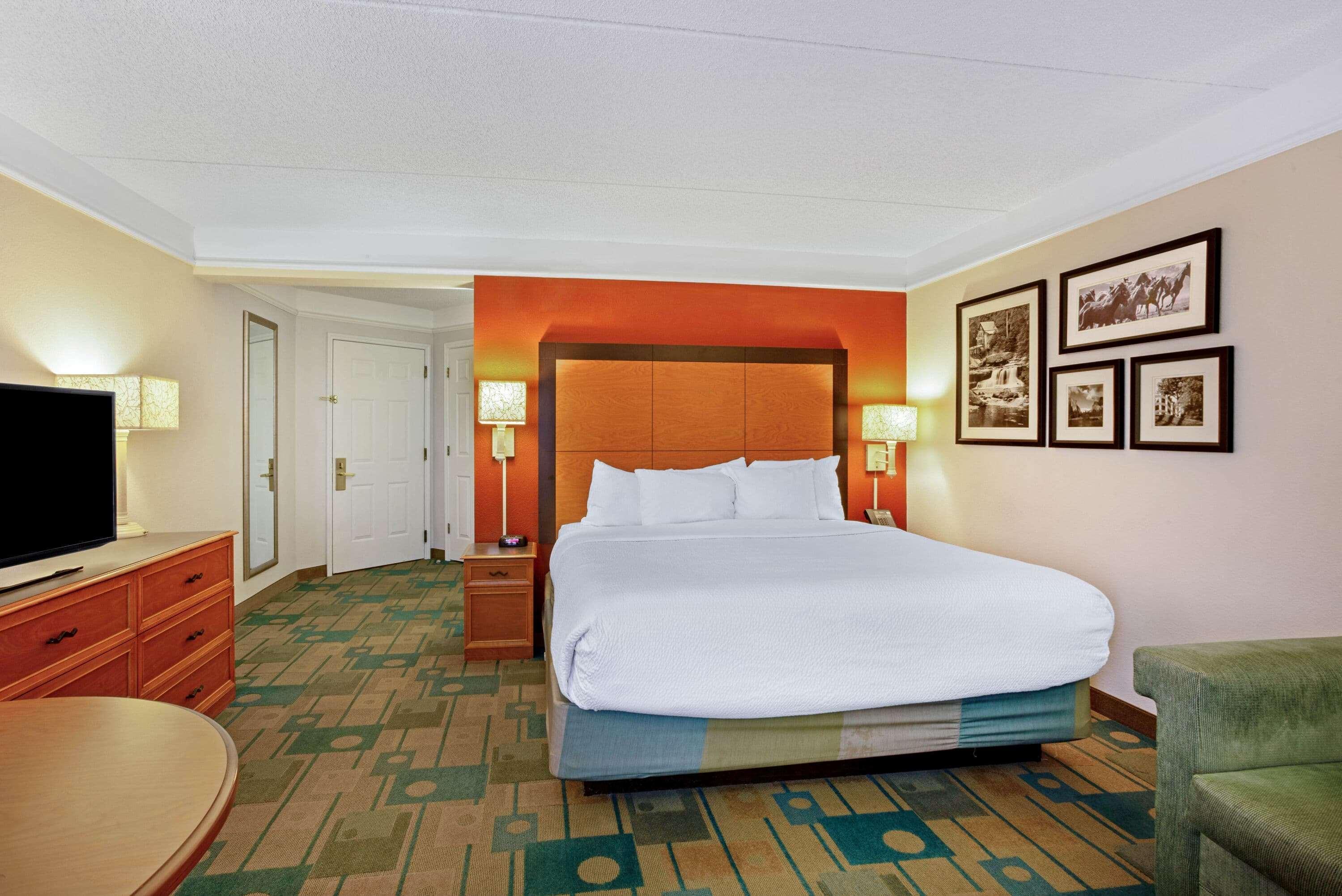 La Quinta By Wyndham Winston-Salem Hotell Exteriör bild